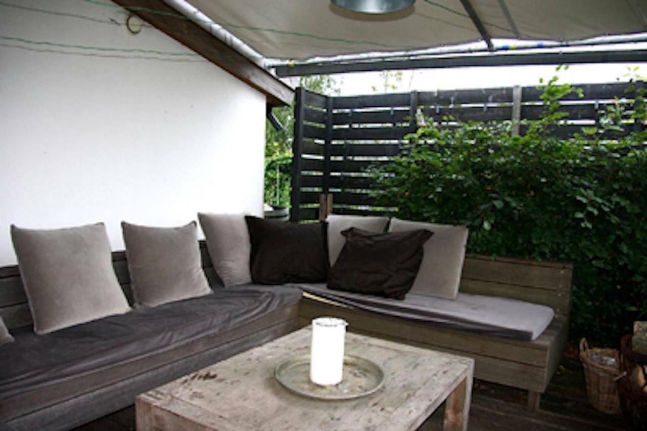 Garden House, Private Studio Apartment With Wifi And Free Parking For 1 Car Weesp Exterior foto
